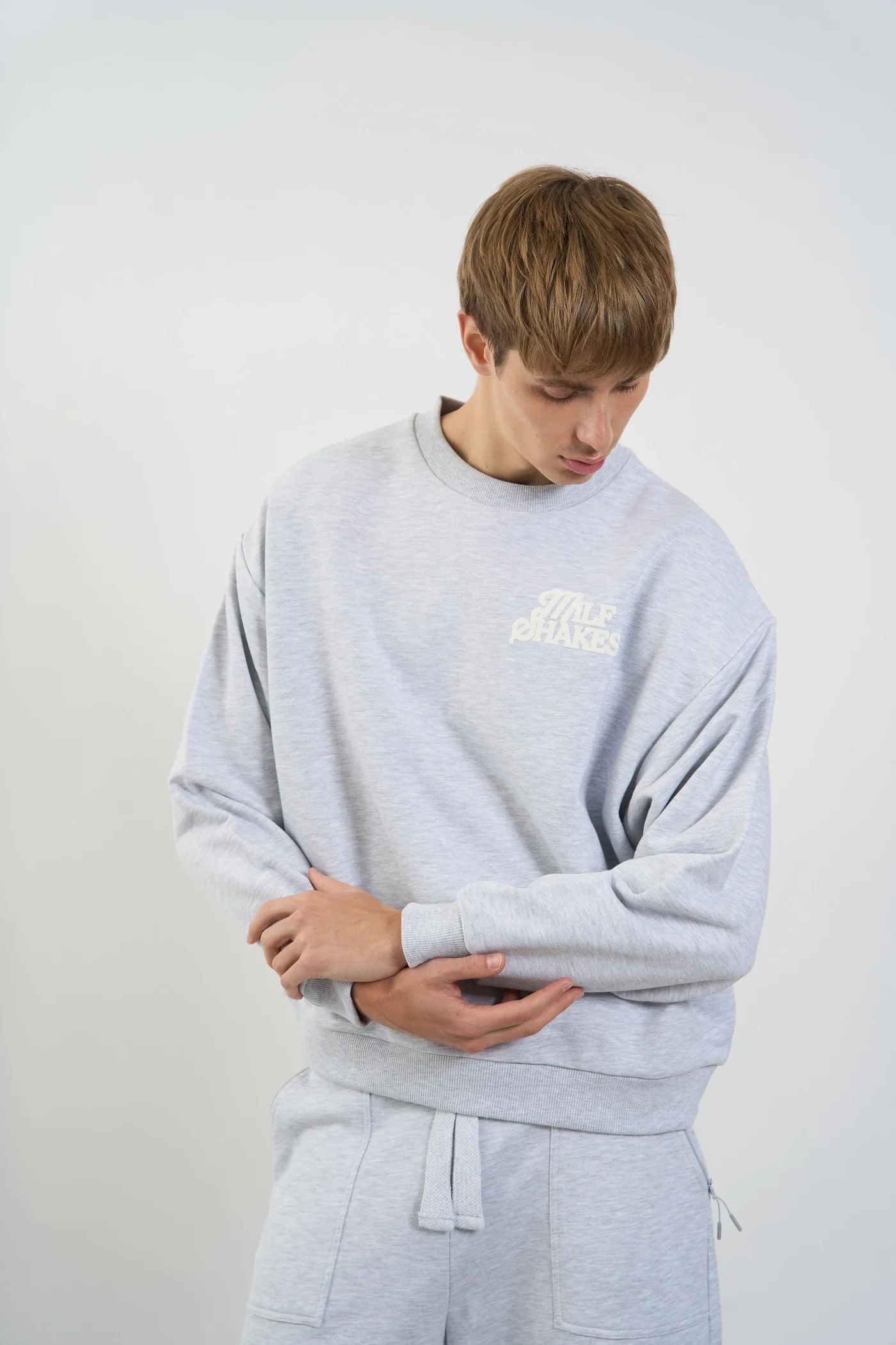 MS GREY CREWNECK - Image 3