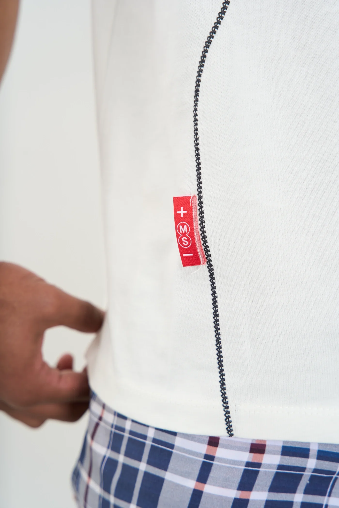 PLUGGED TEE WHITE - Image 3