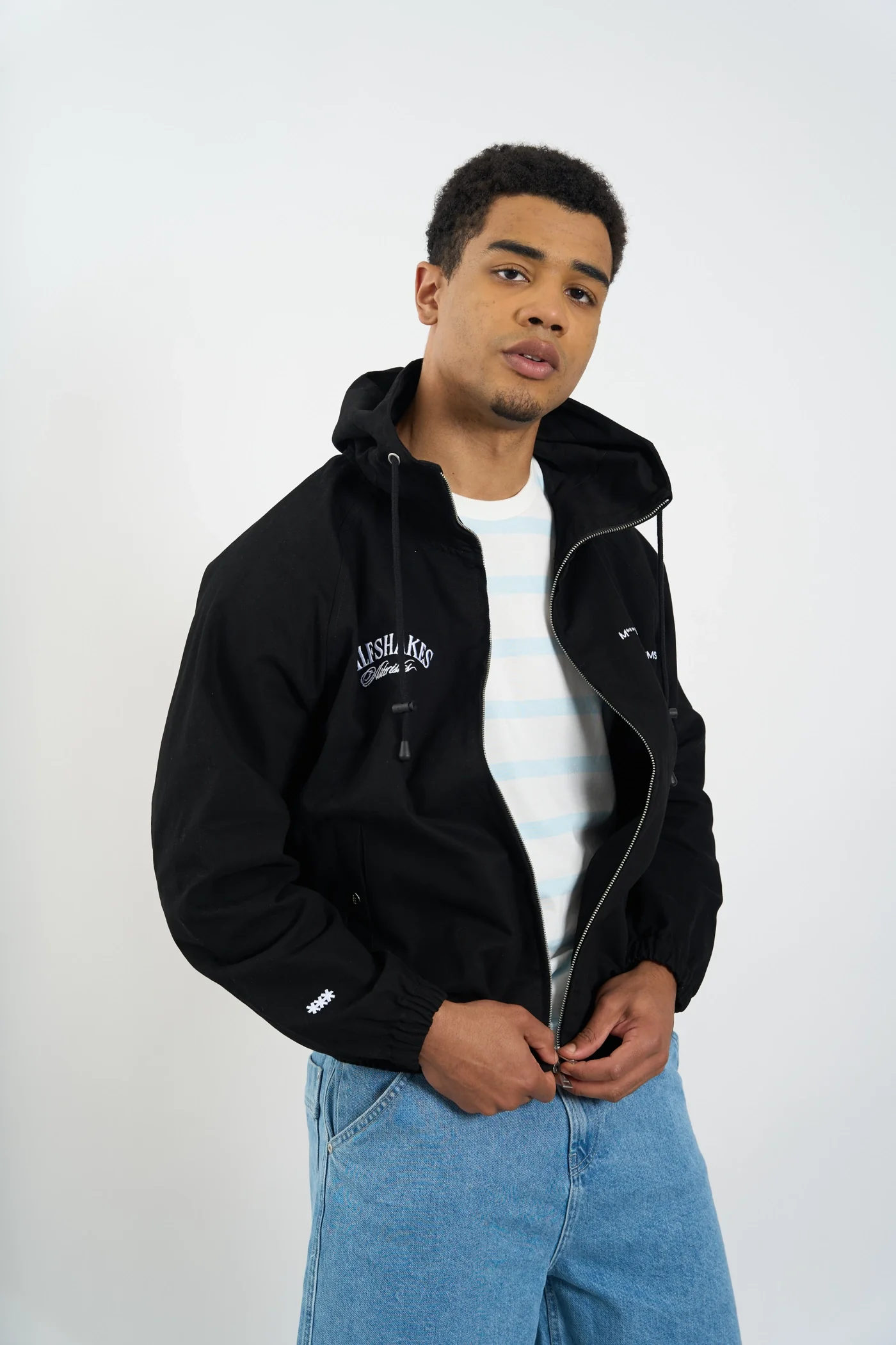 WINDF***ER BLACK - Image 6
