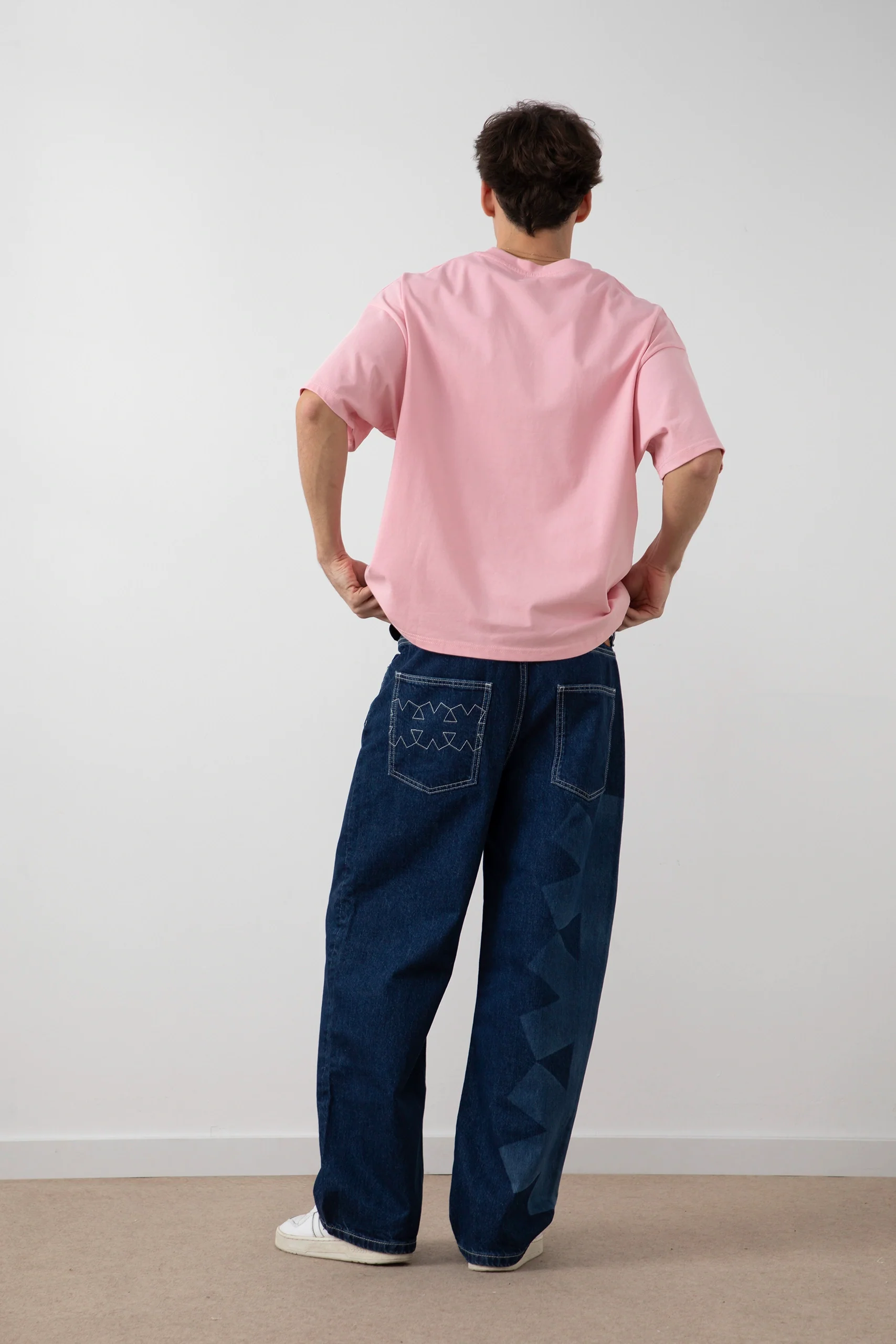 SOUVENIR TEE PINK - Image 3