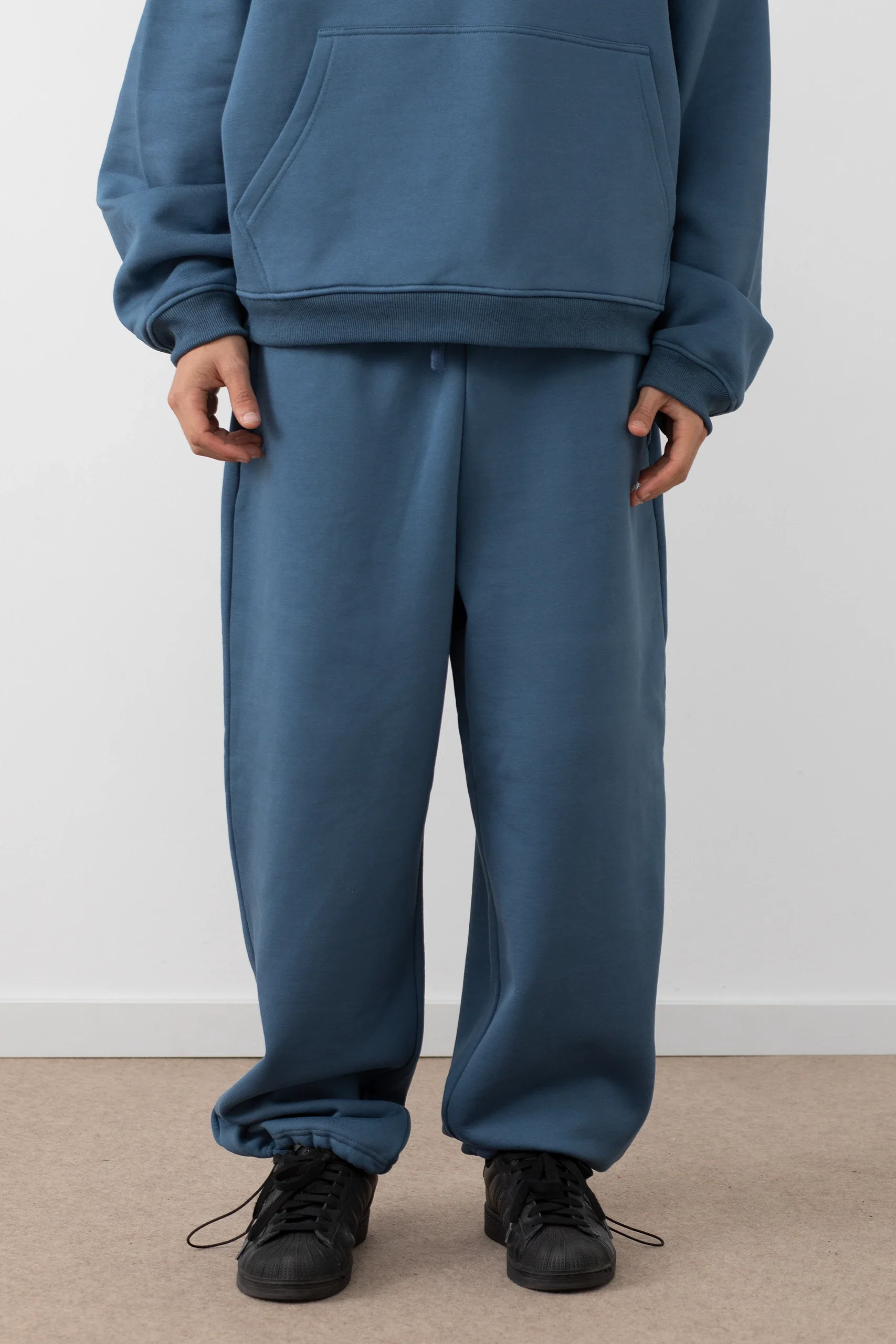 Sweatpants Indigo - Image 4
