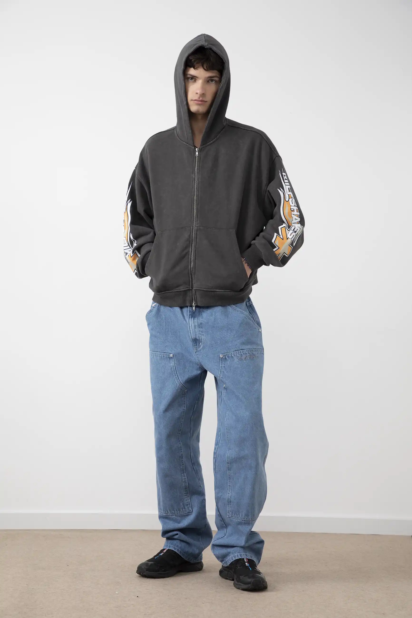 ORNG FLMS ZIPPER - Image 4